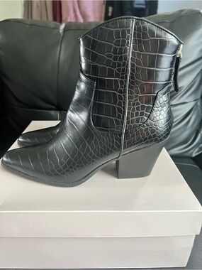 JustFab Welda Booties